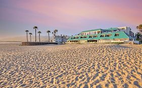 SeaVenture Beach Hotel